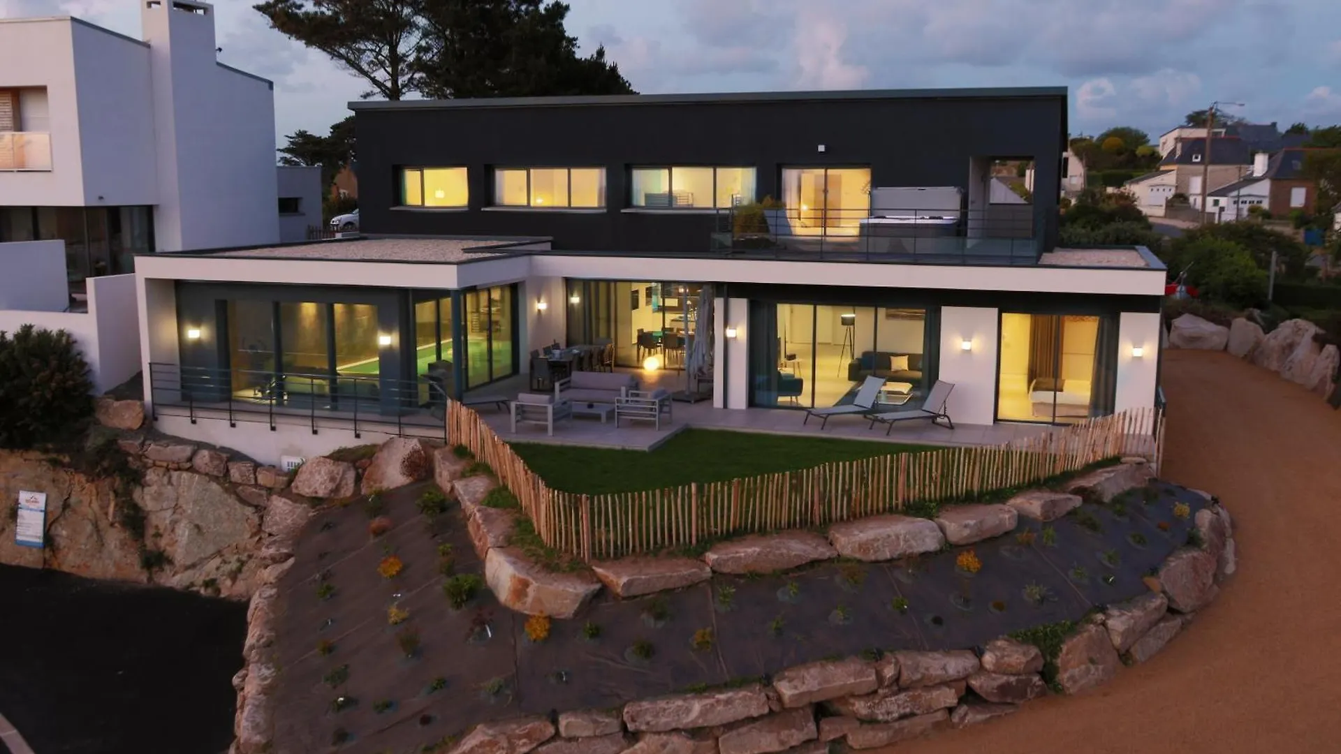 Villa Des Agapanthes Плёмёр-Боду